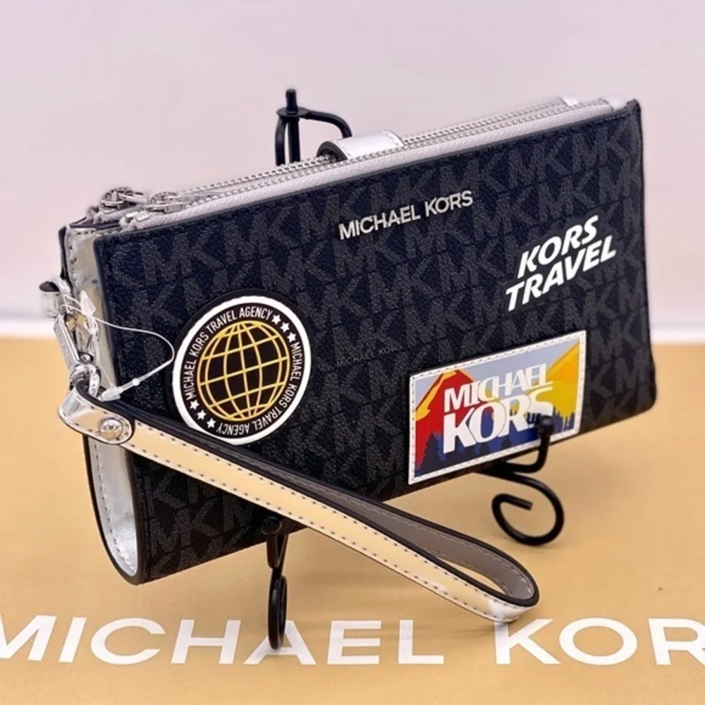 Michael Kors Jet Set Travel Large Embellished Signature Logo Wristlet Wallet